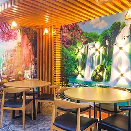 Fabhotel Star Corporate Suite 古尔冈 外观 照片