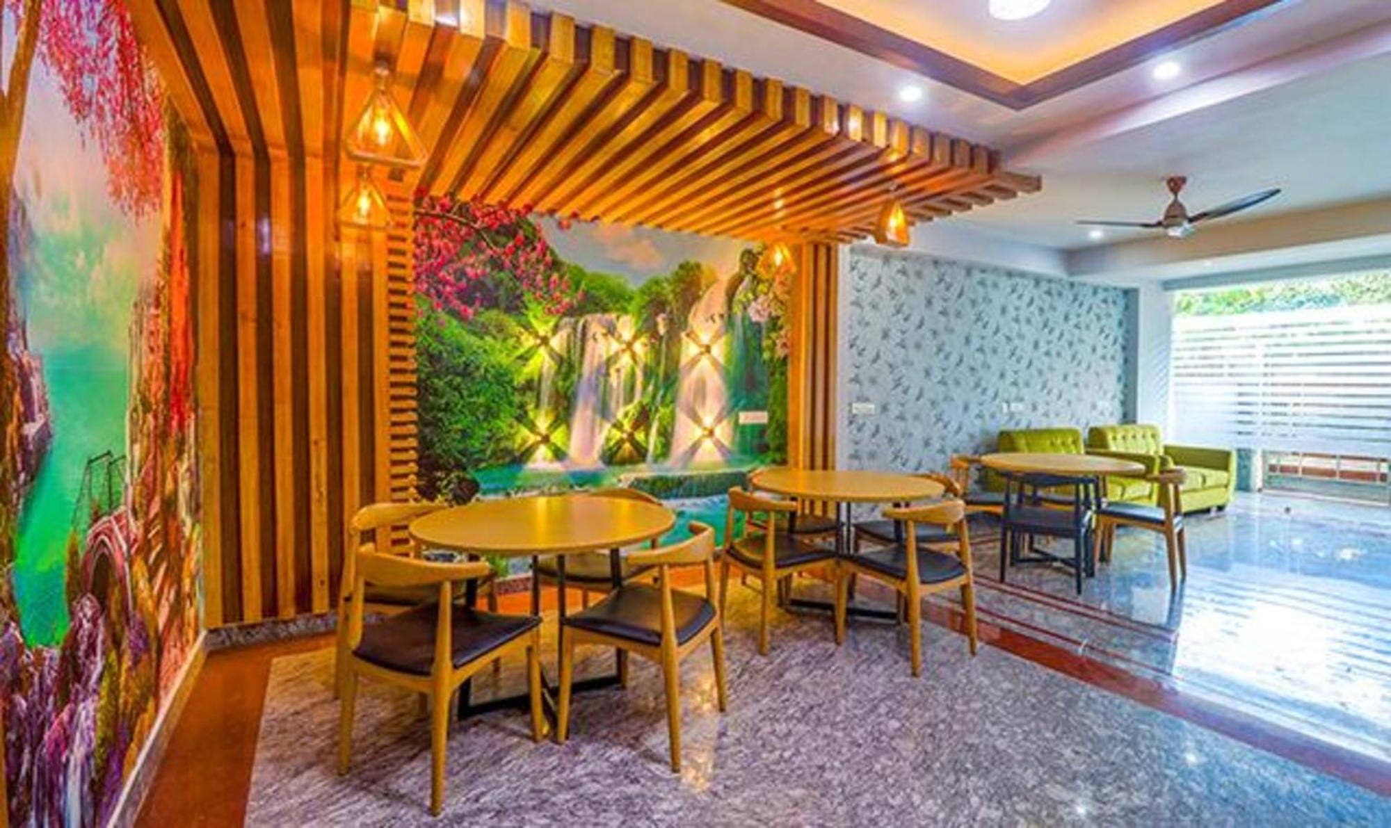 Fabhotel Star Corporate Suite 古尔冈 外观 照片